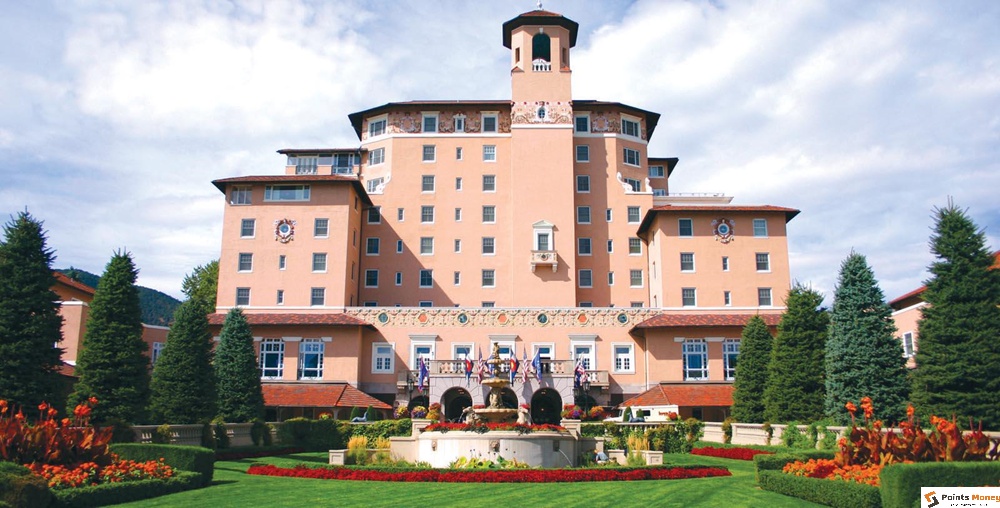 The Broadmoor Hotel A Legacy of Elegance Excellence and Enchantment PointsMoney (2)